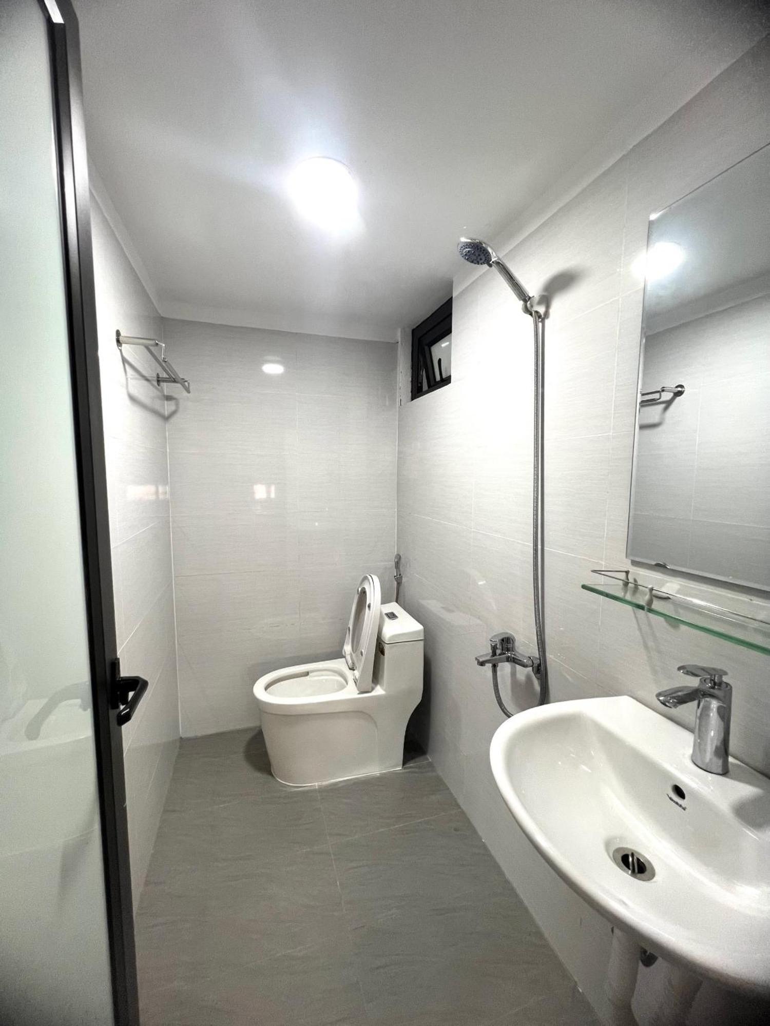 Era Apartment Khuc Thua Du Hanoi Kültér fotó